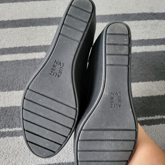 Naturalizer shoes - Picture 4 of 4
